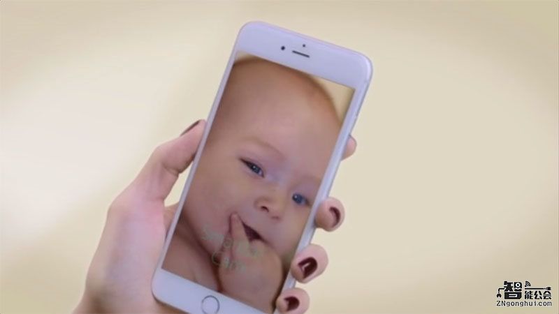 妈妈的好帮手！这个婴儿车会自己跟着你跑 智能公会