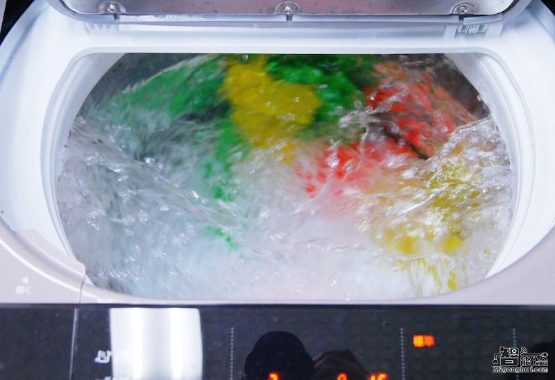 又是日本货！这款洗衣机能让衣服不褶皱 智能公会