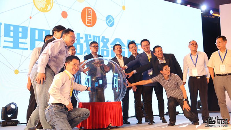 娱乐、监控啥的弱爆了 美的“OS集智”冰箱黑科技全揭秘 智能公会