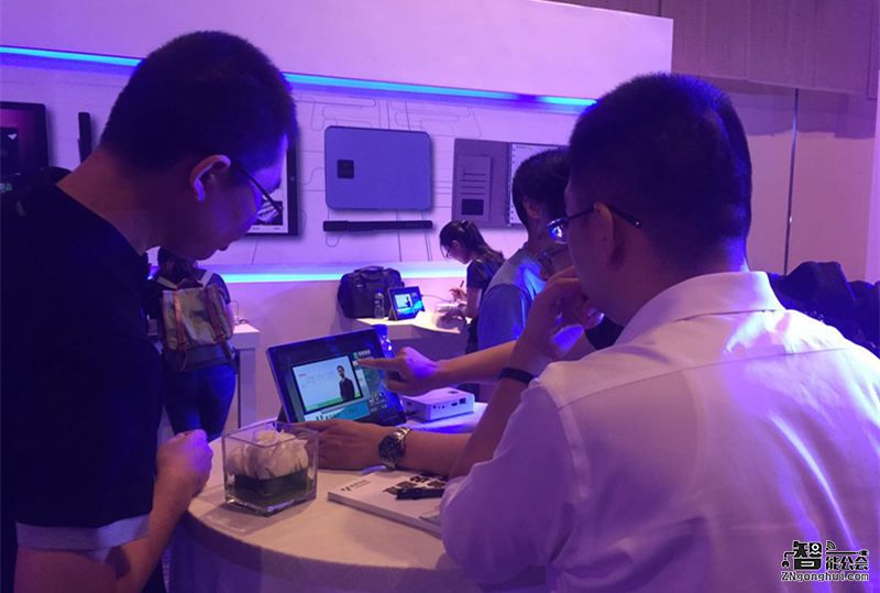 赢鼎教育发布“名师机器人” 重构教育机构服务生态 智能公会