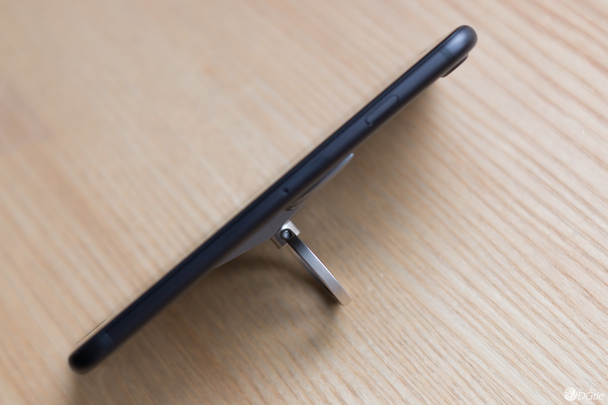 手滑星人的救星 bcase公牛手机指环支架 手滑星人的救星 bcase公牛手机指环支架 智能公会