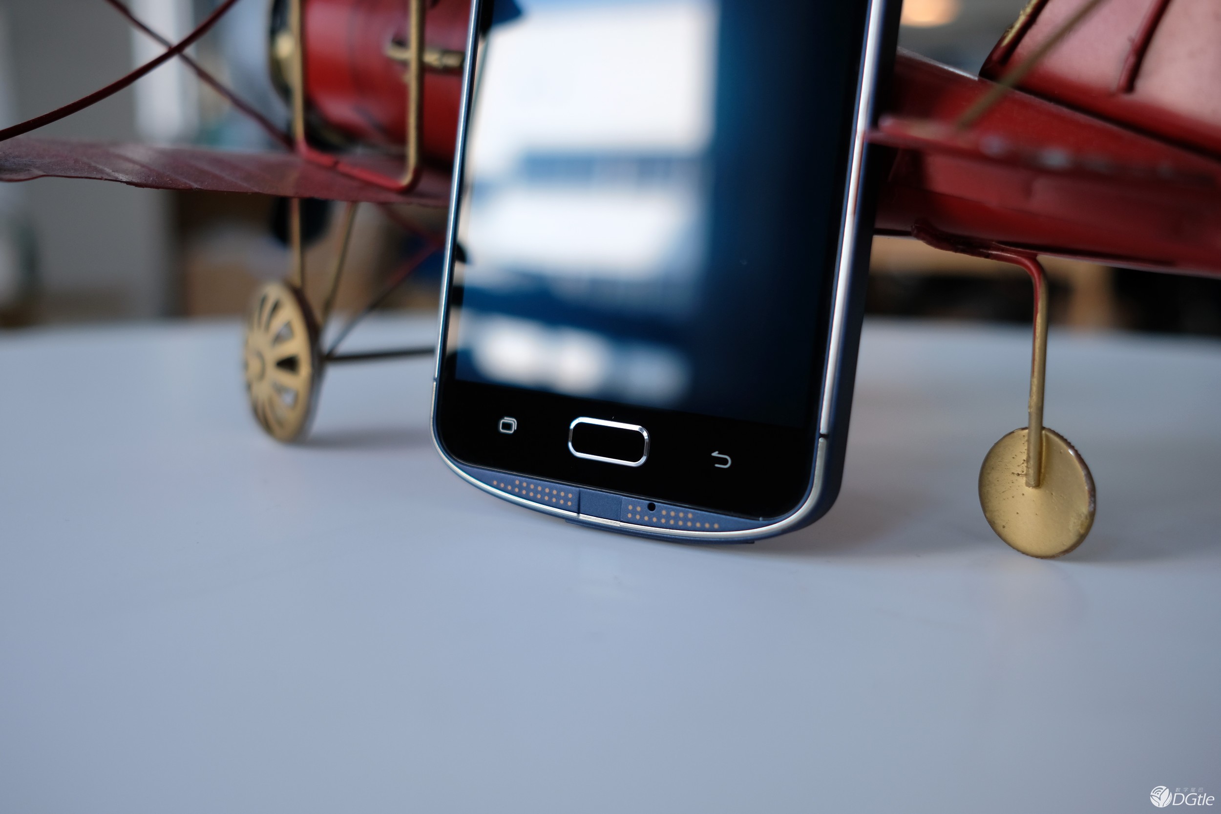 硬派三防新选择 AGM X1吴京定制版体验 智能公会