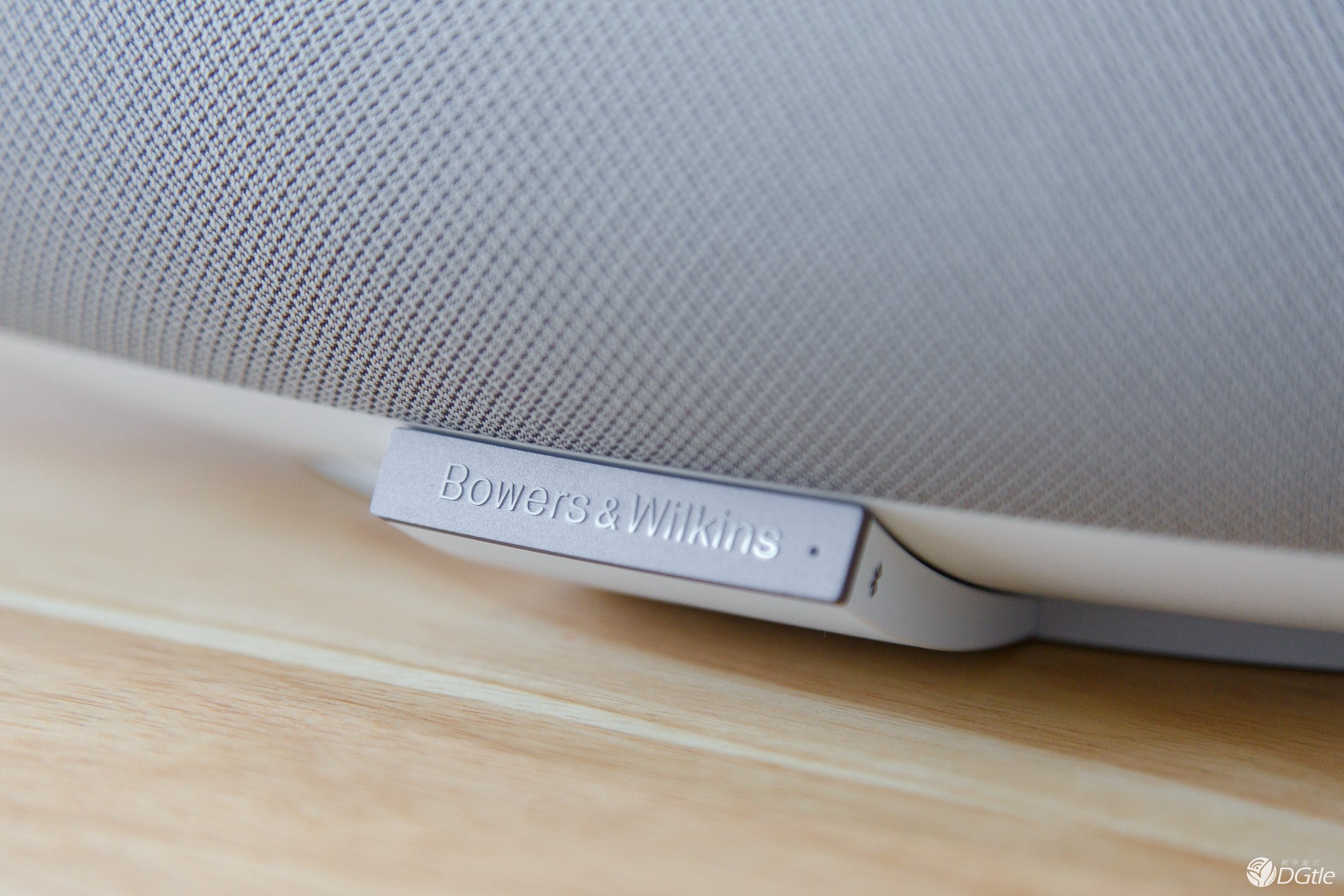 逐渐迈向完美  B&W Zeppelin Wireless音箱体验 智能公会