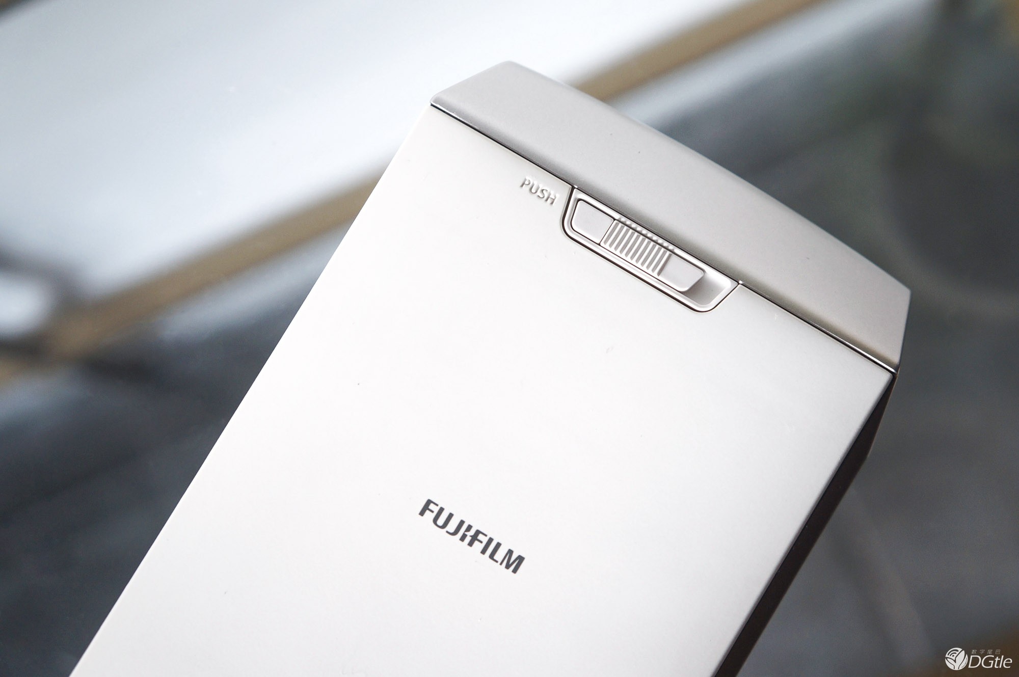 记忆留存 富士instax SHARE SP-2照片打印机轻体验 智能公会