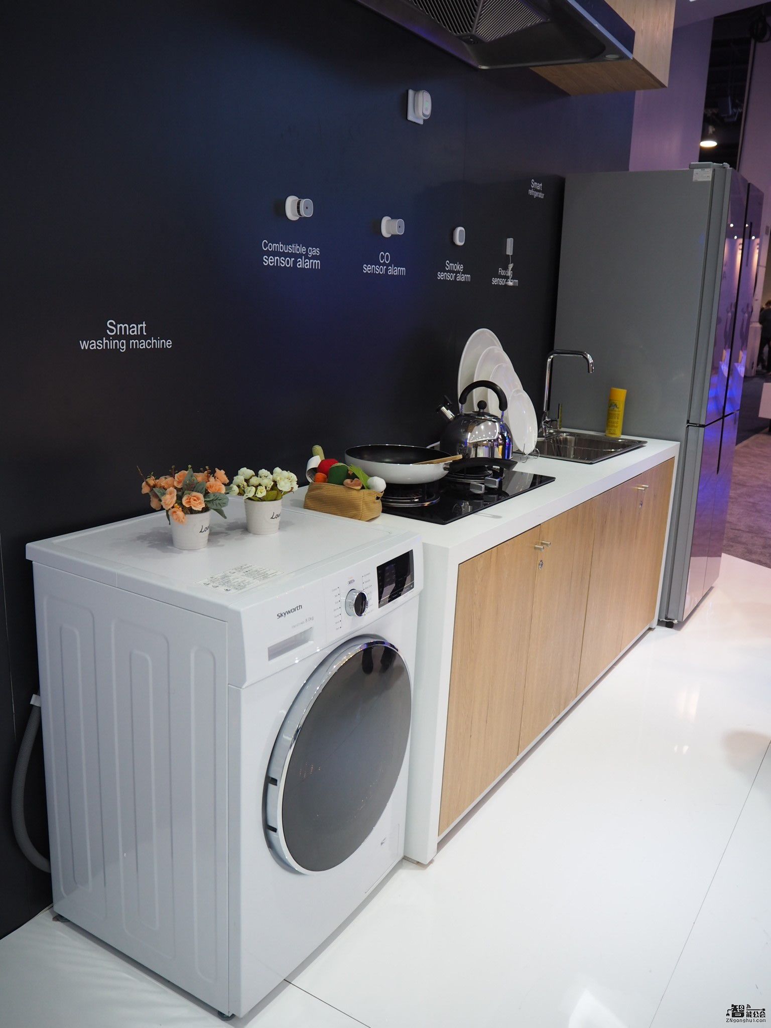 CES看什么？黑科技？强强联合？未来世界？那看创维就够了 智能公会