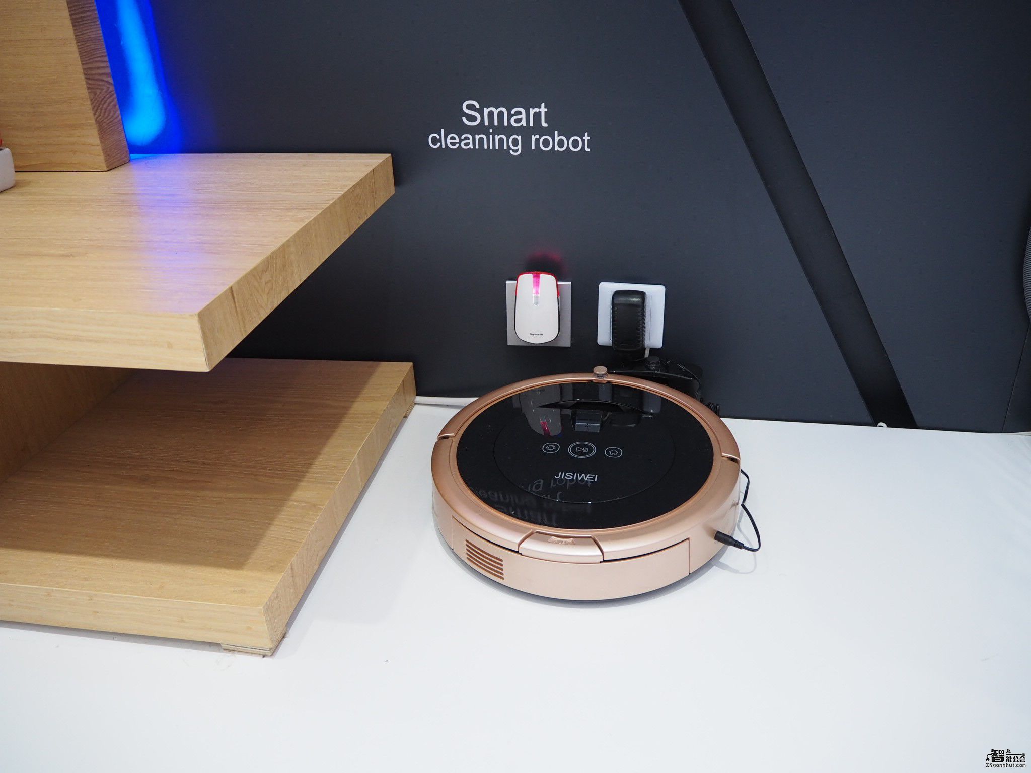 CES看什么？黑科技？强强联合？未来世界？那看创维就够了 智能公会