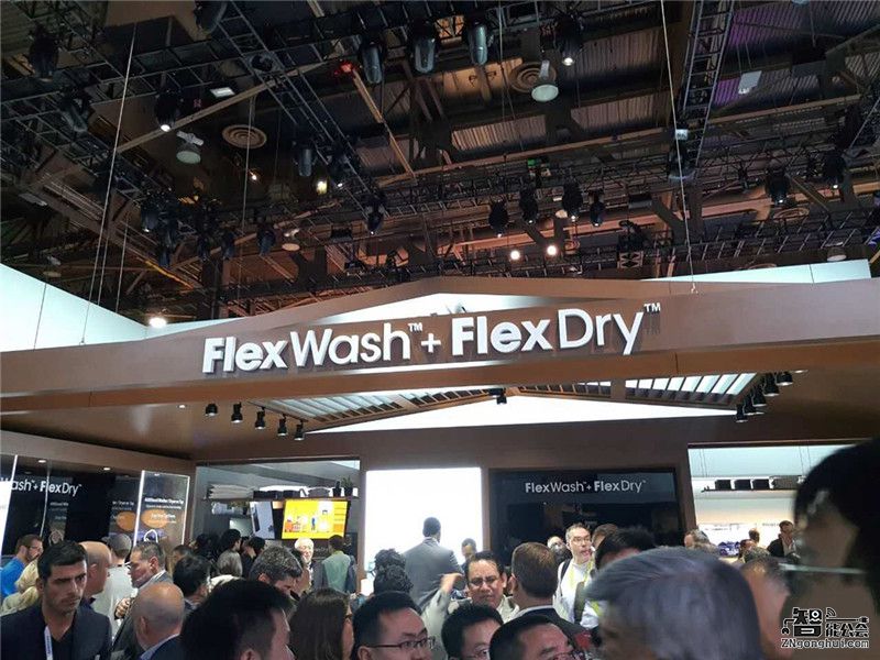 CES大SHOW开展，三星展台成最强台风眼 智能公会