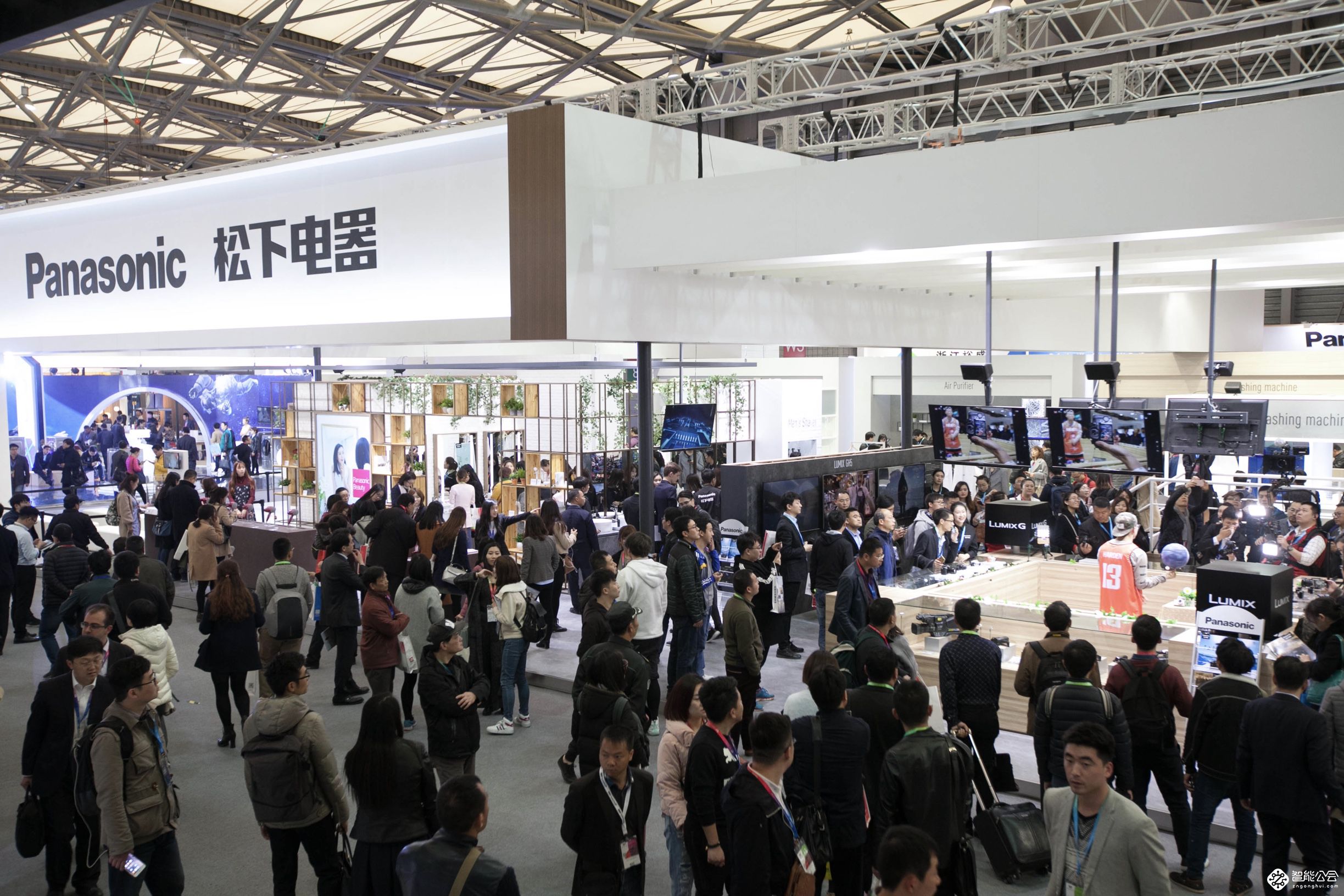 AWE2018助力中小参展企业 核心优势诠释超级平台 智能公会