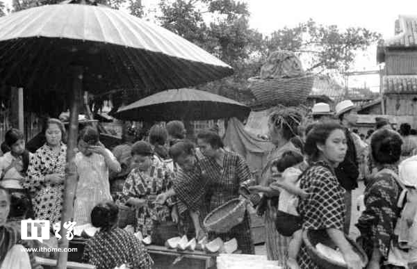 人工智能又一应用：把80年前黑白照变成彩色 智能公会