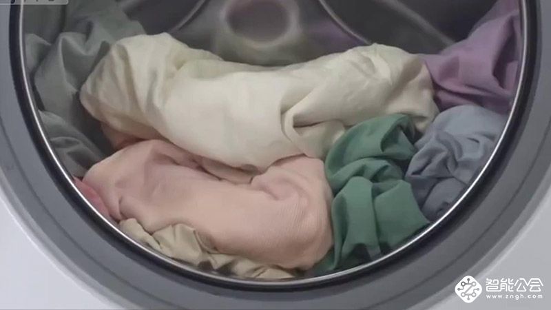 TCL水封舱免污滚筒洗衣机 让你跟衣物二次污染say goodbye 智能公会
