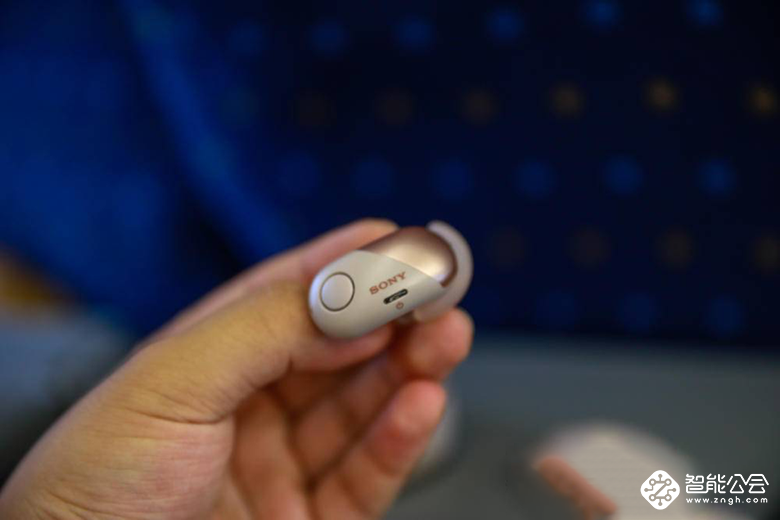 在这个世界上，只有两种东西会让人上瘾 智能公会