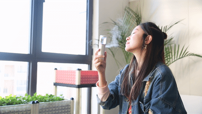 女孩子行走江湖，很需要一张特别的通行证 智能公会