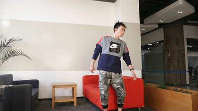 看到它的第一眼就觉得它不仅有型，还很色 智能公会