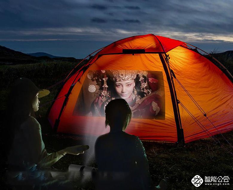 不要去电影院了，在家给自己造一个巨幕私人影院吧 智能公会