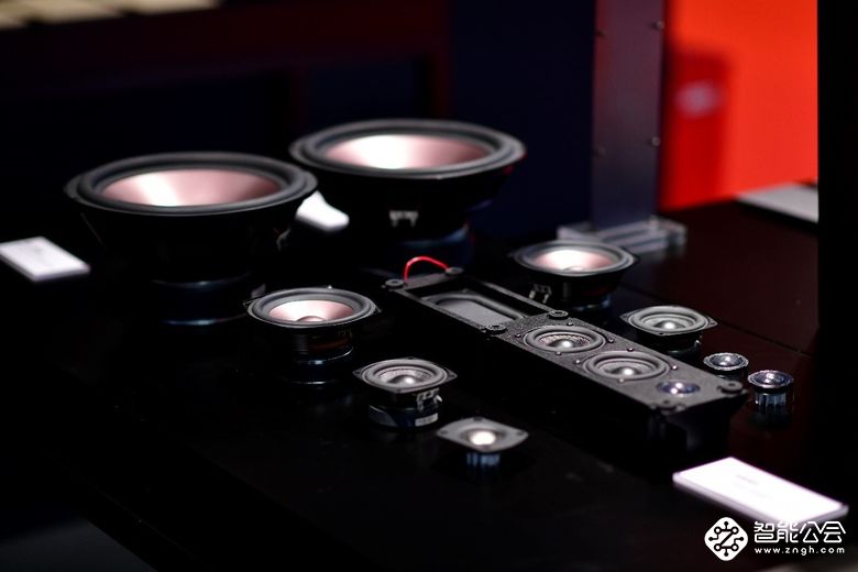 德国奢华电视品牌美兹再次亮相第三届中国国际进口博览会 智能公会