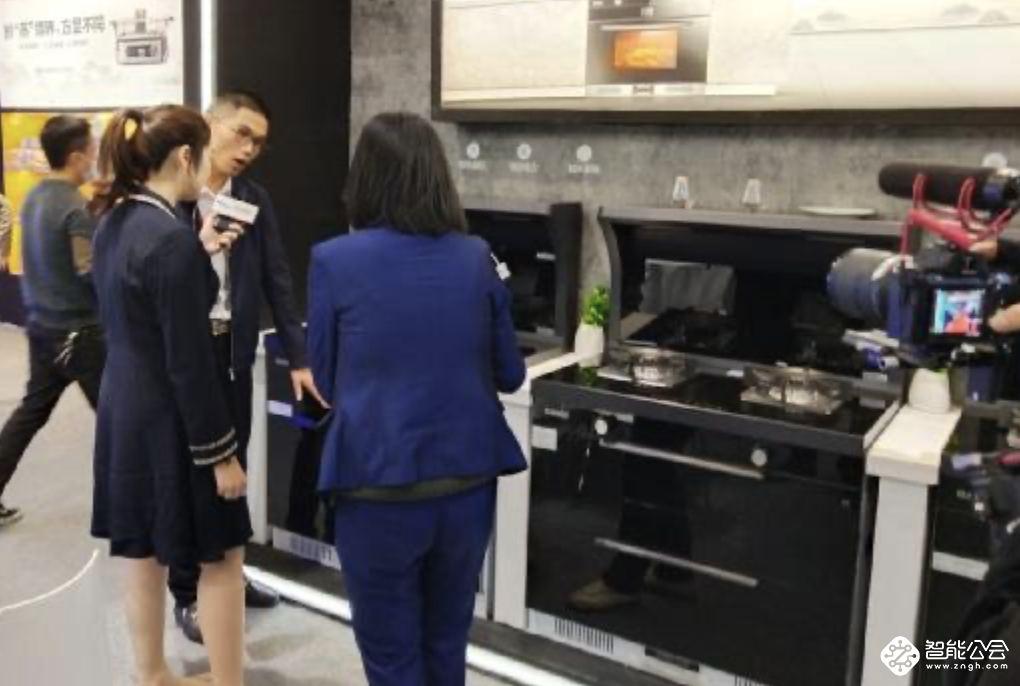 2021顺德家电博览会拉开序幕 格兰仕全品类新品引爆全场 ! 智能公会