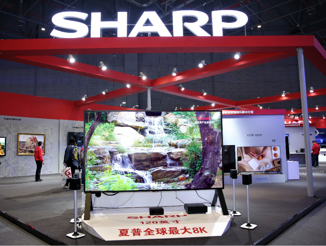 夏普全球最大120英寸8K售出获好评 登陆Costco后顺利完成出货 智能公会