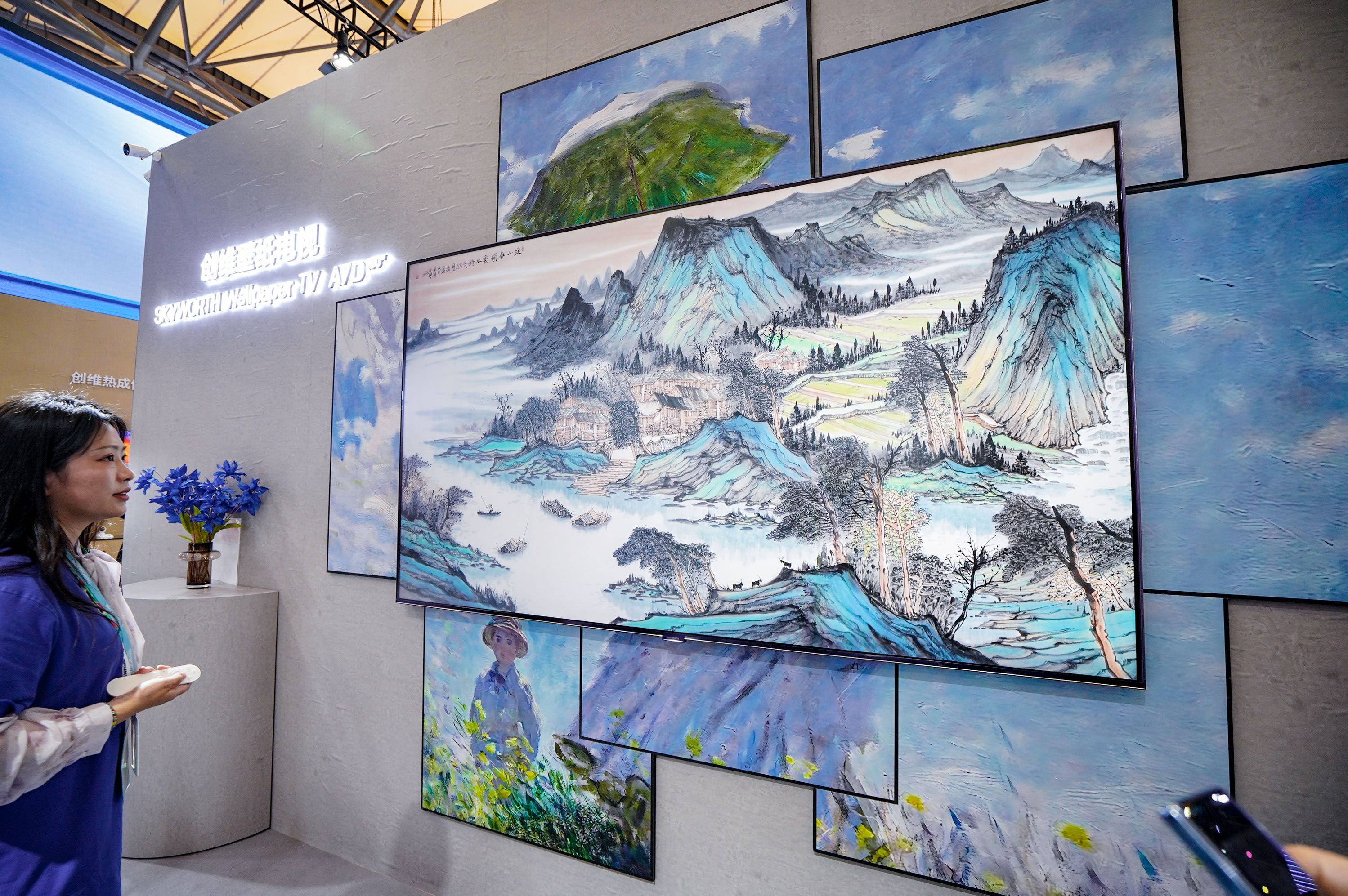 破局而来，艳惊四座！创维壁纸电视Q9E、Q8E首次亮相AWE，Q9E斩获艾普兰设计奖 智能公会