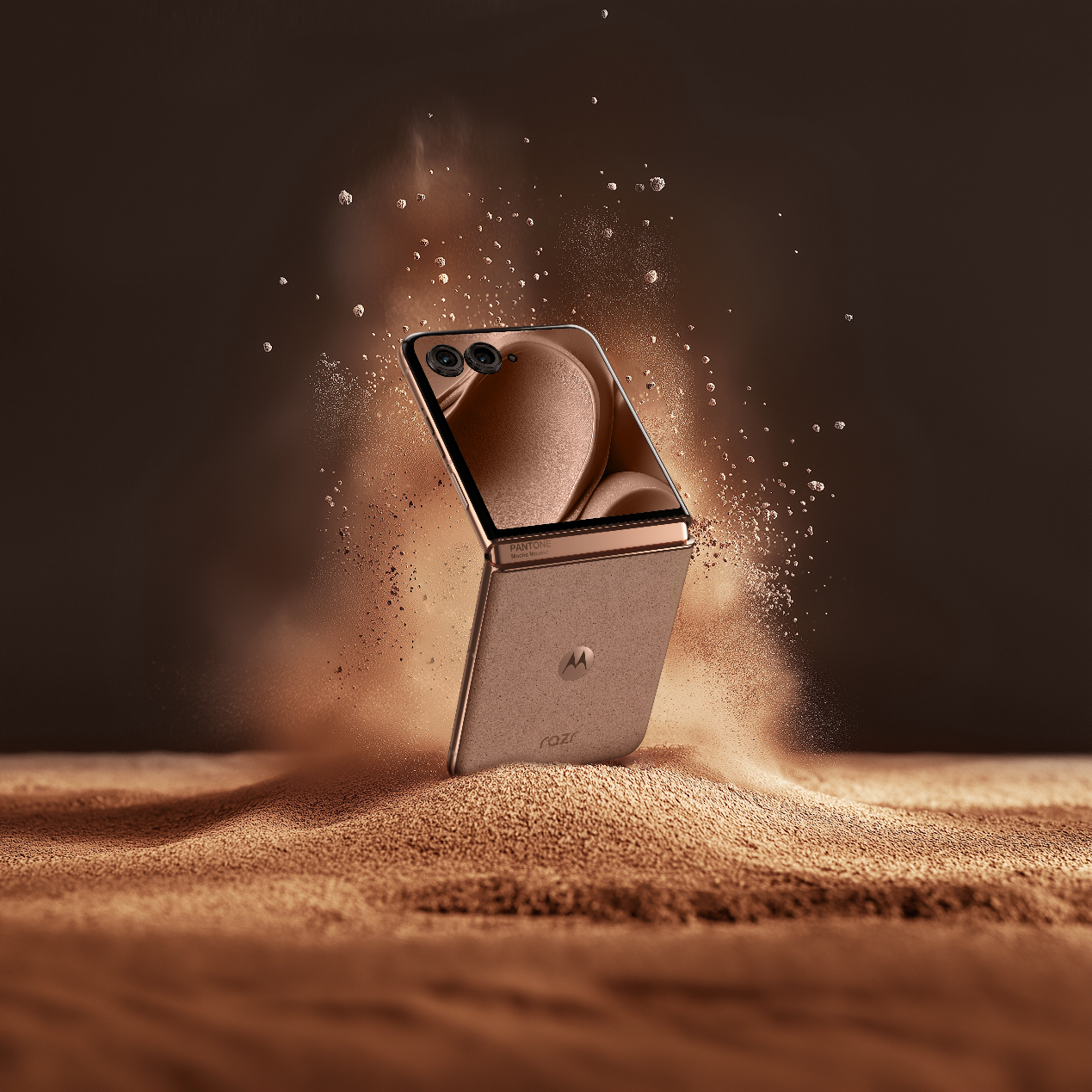 机圈时尚代表，联想moto宣布Pantone2025年度代表色限定版 智能公会