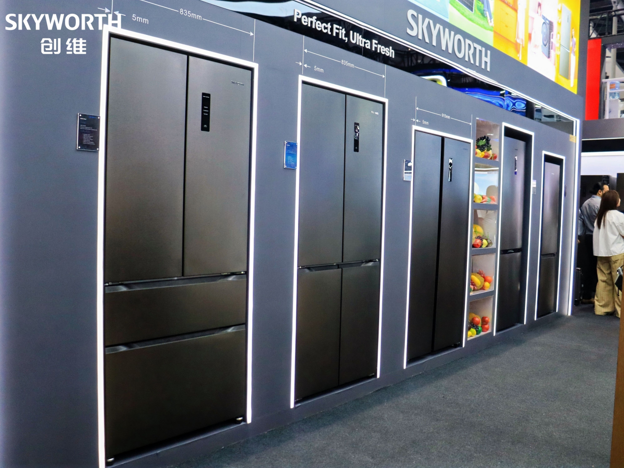 科技创新引领全球化浪潮，创维携多品类智慧矩阵闪耀2025秋季广交会 智能公会