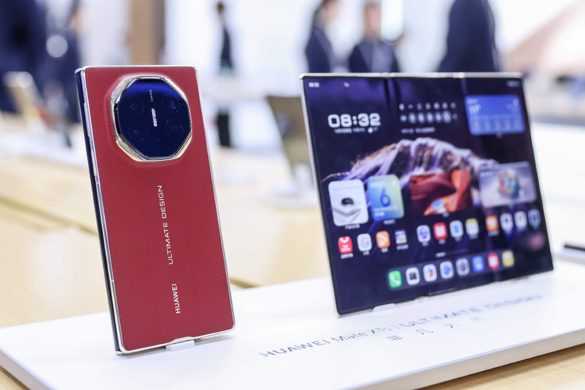 华为在电信科技大会上“秀肌肉”：468㎡展区装下了整个未来生活？ 智能公会