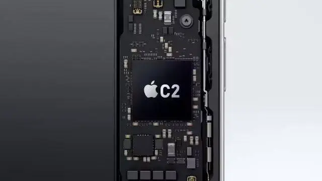 又小又短？iPhone 18 Pro真机首曝，药丸屏呢？ 智能公会